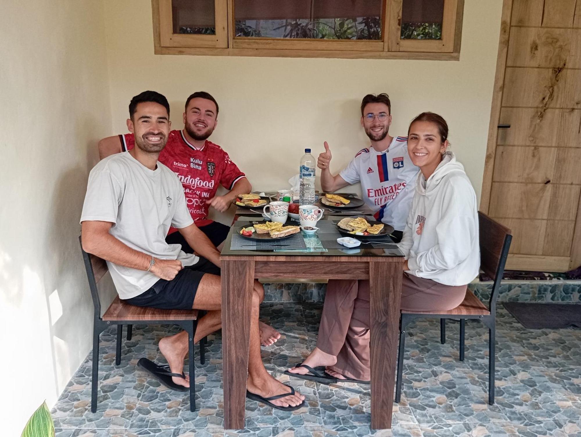 Rumah Kawan Senaru House Of Friend Zewnętrze zdjęcie